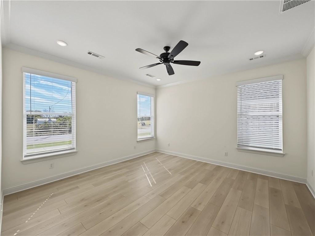 6607 SW Basswood Avenue - Photo 6 of 12