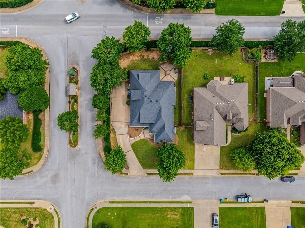 4300 W Warbal Trl - Photo 2 of 33