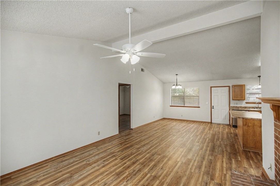 1211 W Olrich St - Photo 3 of 21