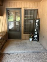 4 Bentley Ln - Photo 1 of 1