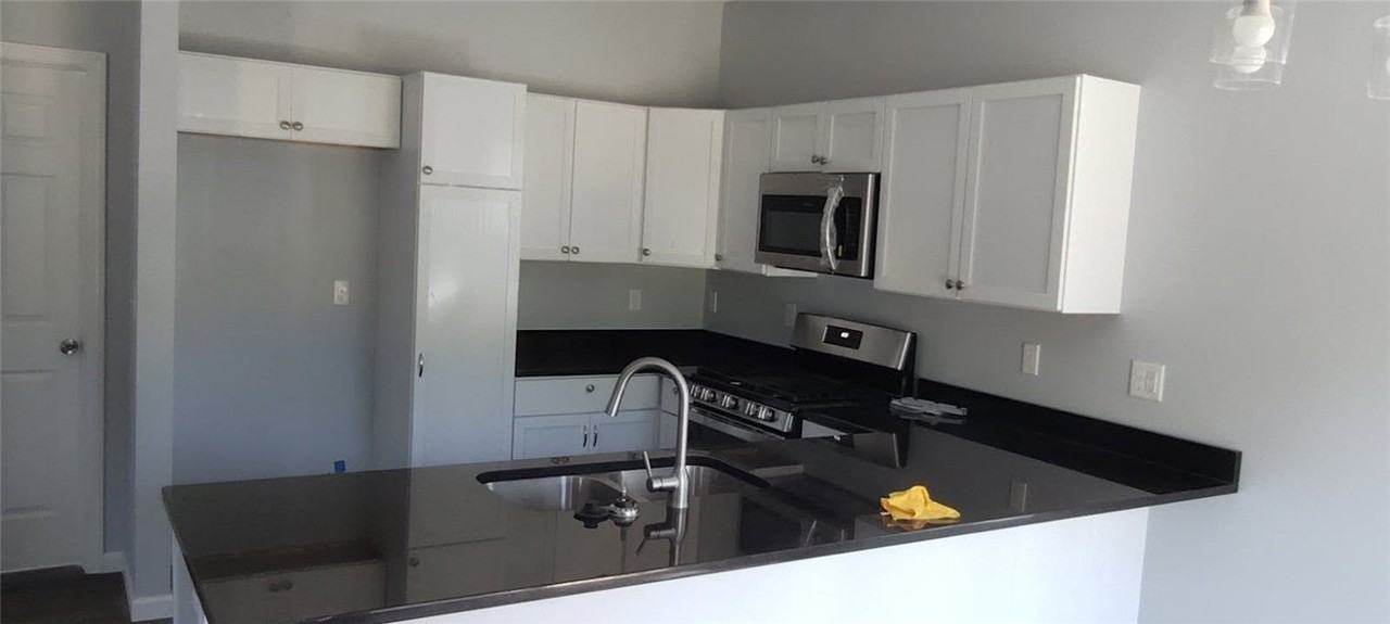 124 N Gunter St - Photo 5 of 8