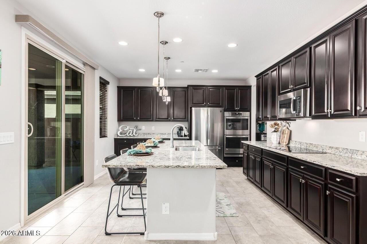 21188 W Almeria Rd - Photo 2 of 42