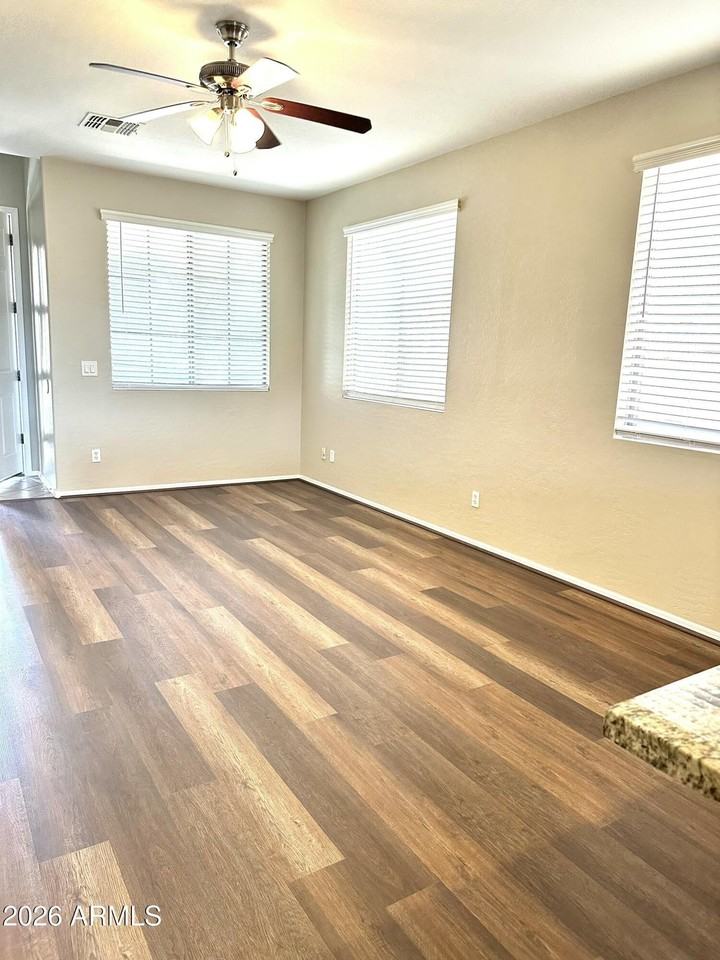 4168 S Mariposa Dr - Photo 4 of 20