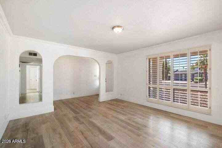 6828 E Ludlow Dr - Photo 7 of 31
