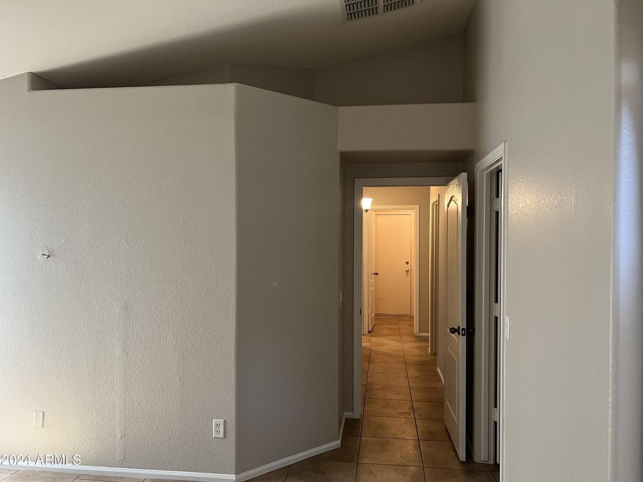 42335 W Anne Ln - Photo 7 of 12