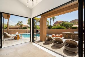 featured image of 4440 E Camelback Rd #31