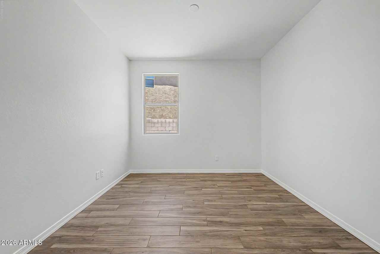 13329 W Lariat Ln - Photo 6 of 29