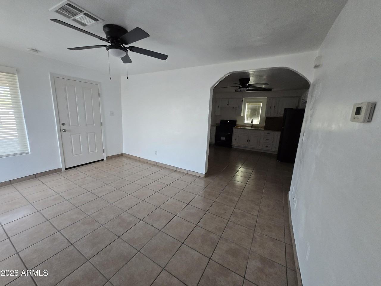 924 S 29th Ave #A - Photo 2 of 16