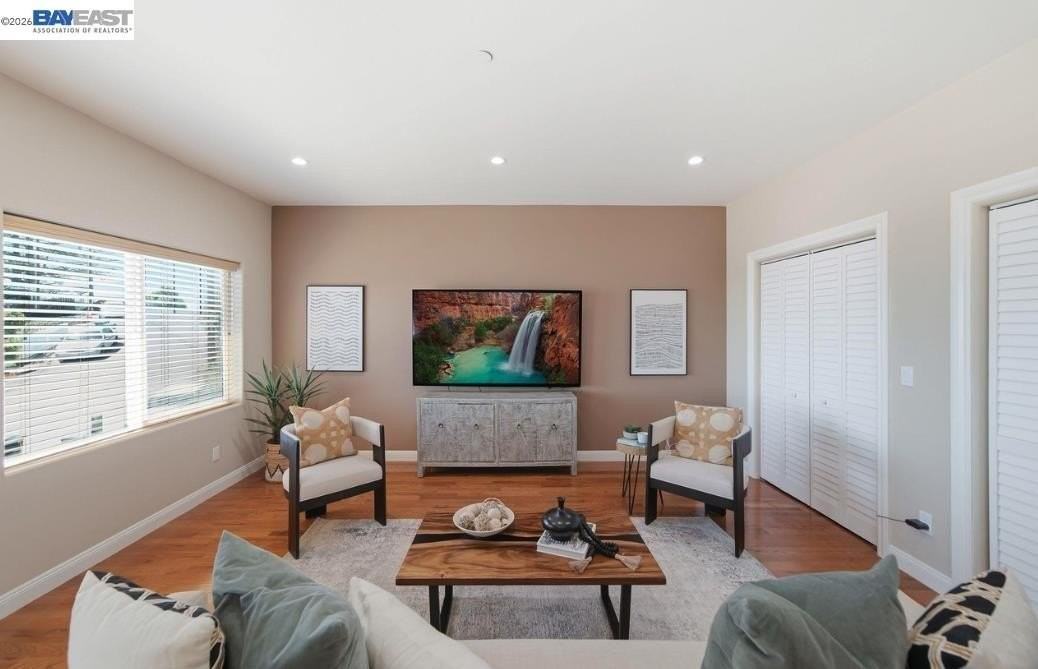 17208 President Dr - Photo 3 of 6