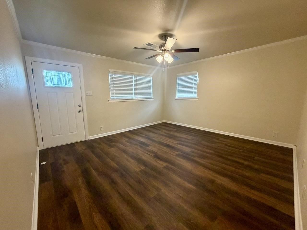 2404 Avenue A - Photo 5 of 21