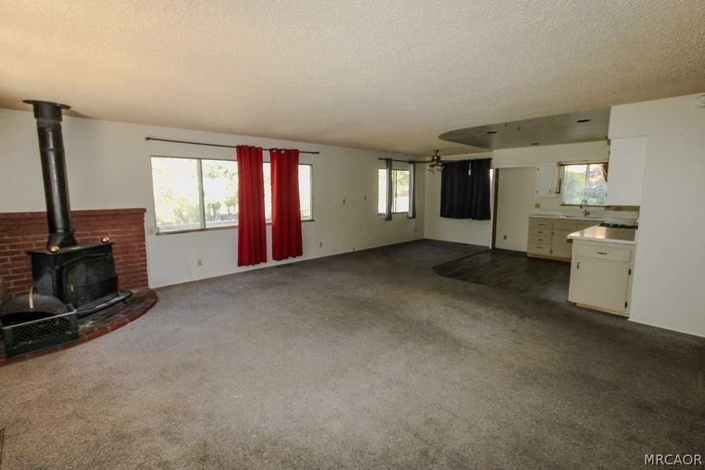 1292 Bruin Trl - Photo 5 of 29