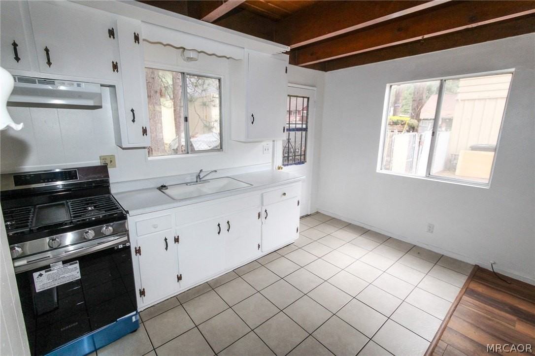 436 W Mojave Blvd - Photo 6 of 20