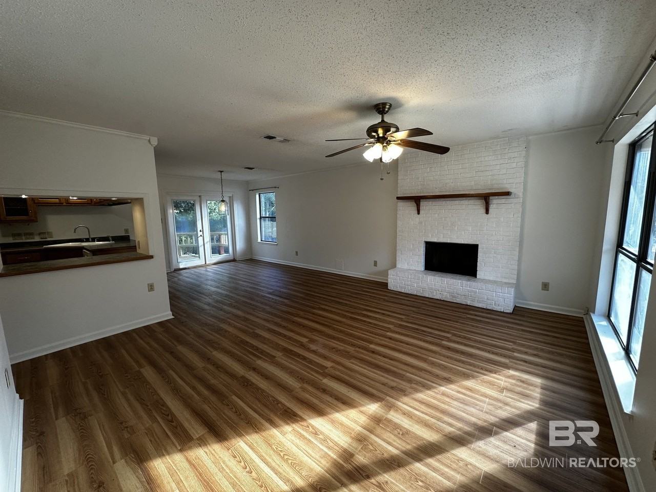 120 Chatam Loop - Photo 3 of 36