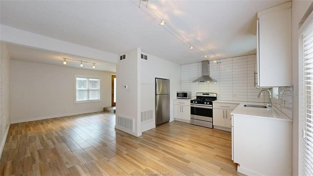 507 Boyett St #B3 - Photo 7 of 26