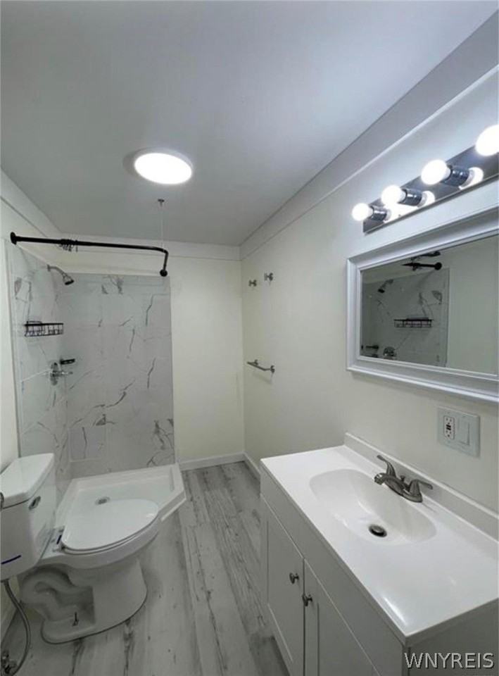 43 Union St - Photo 4 of 9
