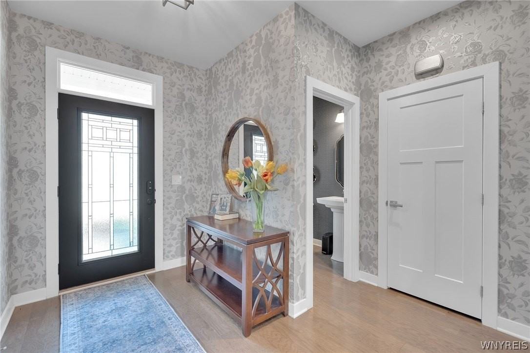136 Lynette Ln - Photo 6 of 50