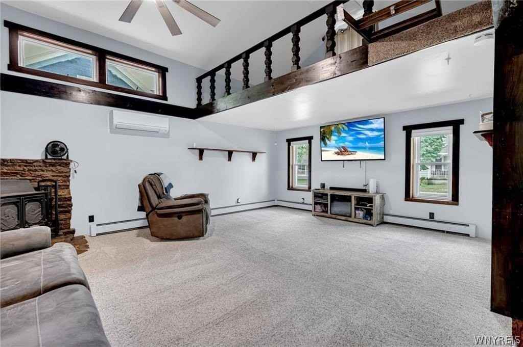 1207 S Main St - Photo 3 of 42
