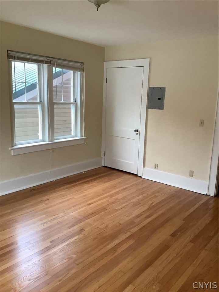 2600 James St #22 - Photo 5 of 7