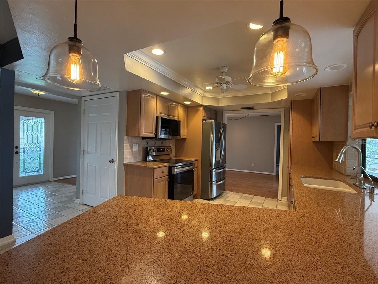 523 Toulouse Dr - Photo 6 of 34