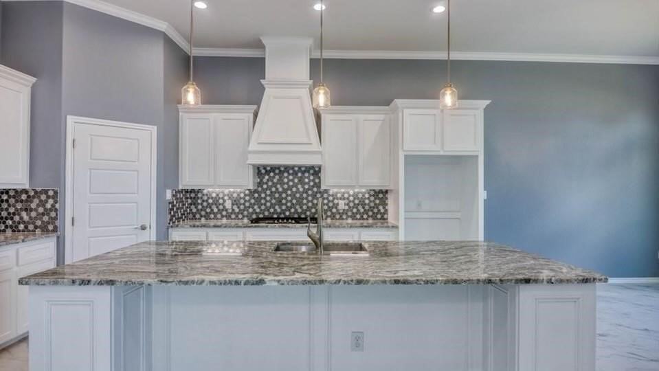 7738 Bison Dr - Photo 5 of 17