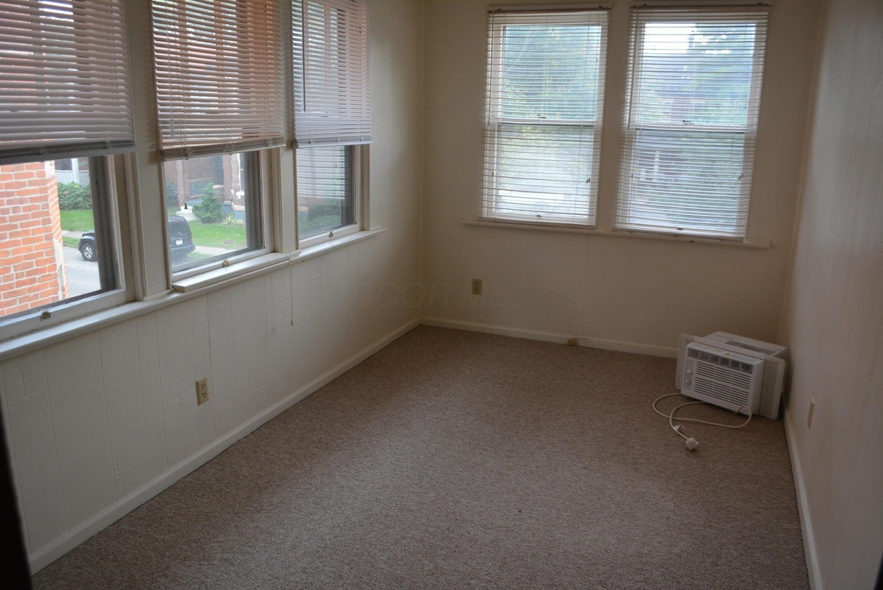 88 Price Ave #C - Photo 6 of 11