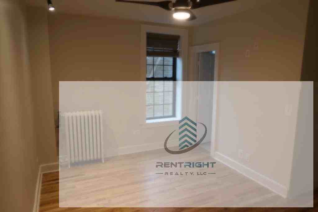 4526 N Sheridan Rd #504 - Photo 7 of 20