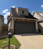 featured image of 114 Fullerton Ln #1