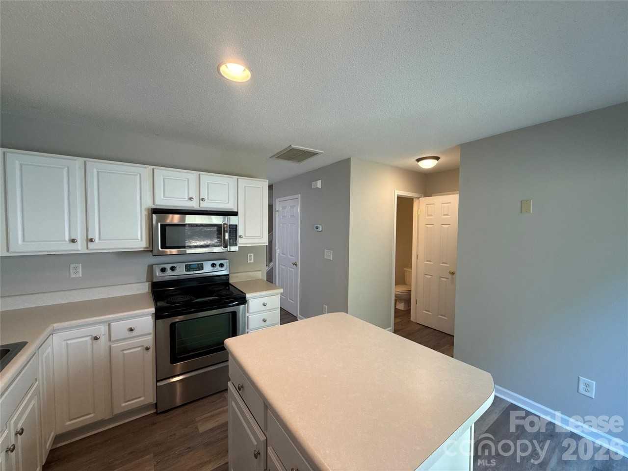 11540 Briddle Hall Ct - Photo 6 of 14