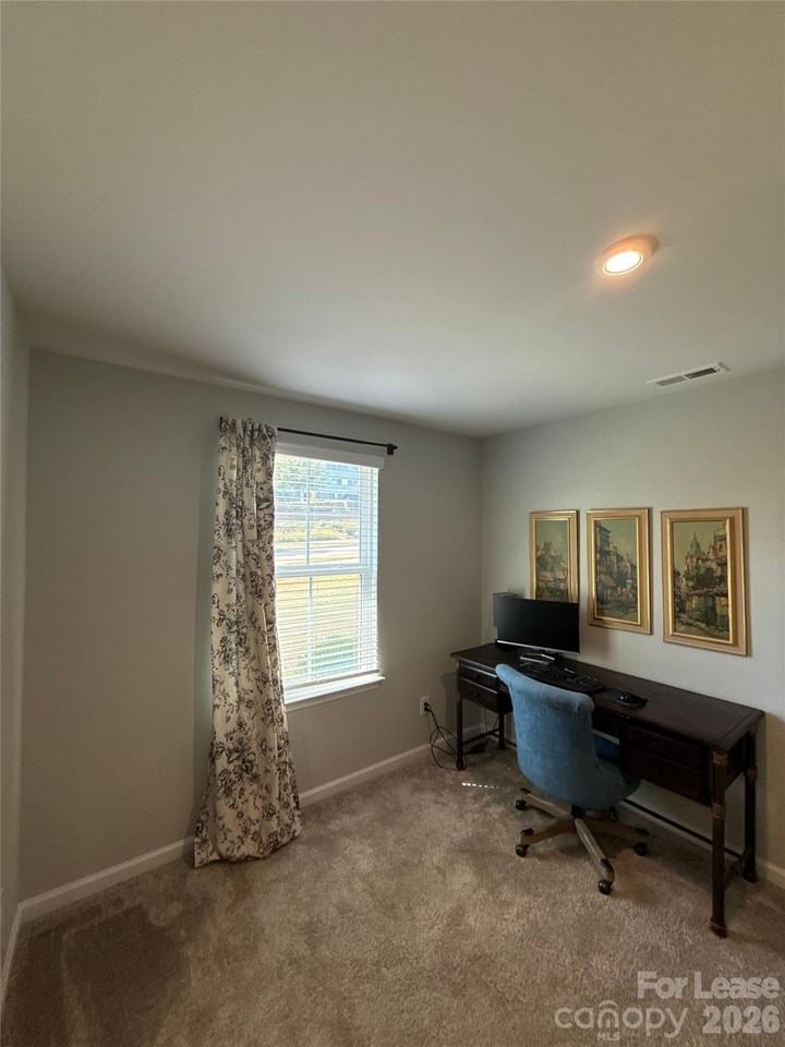 10840 Overlook Mountain Dr - Photo 2 of 19