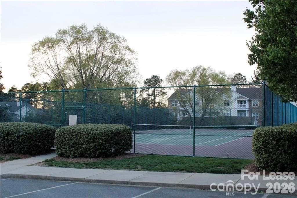 16242 Redstone Mountain Ln - Photo 3 of 3