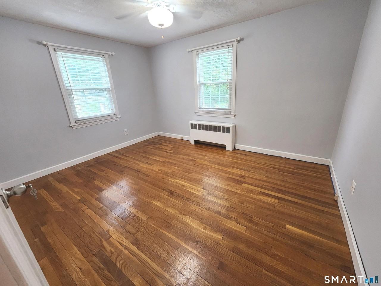 20 Victoria Rd - Photo 7 of 27