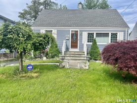 140 1/2 Stuart Ave - Photo 1 of 1