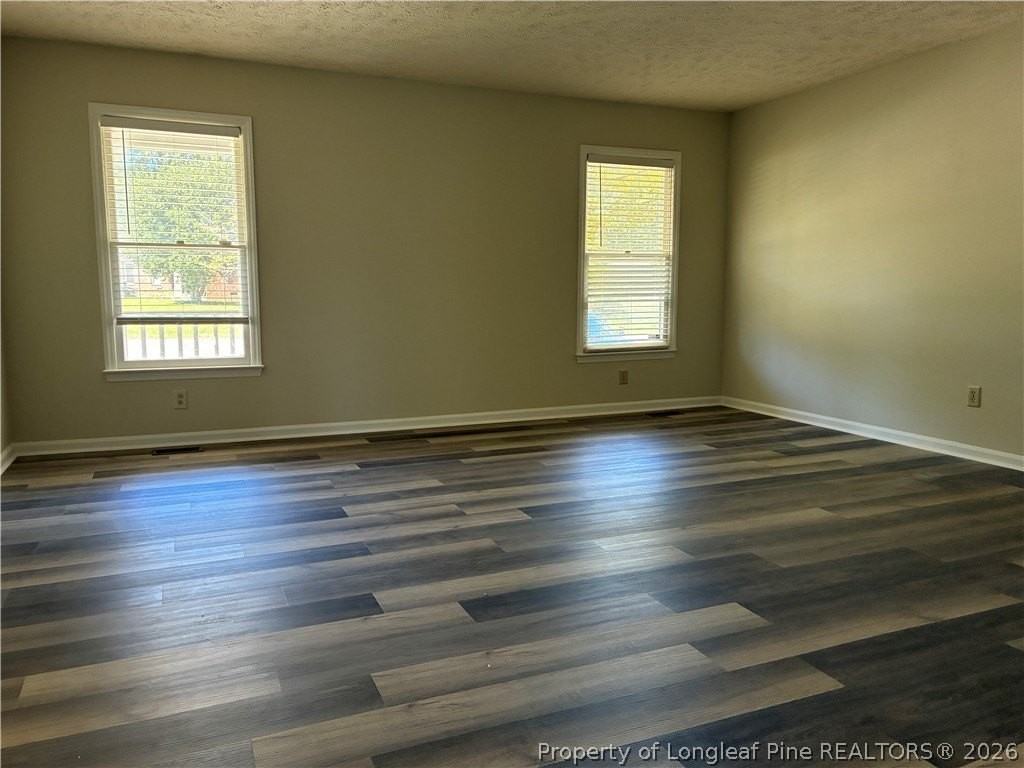 1009 Rim Rd - Photo 2 of 18