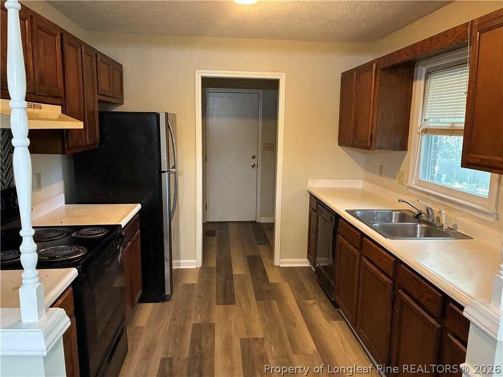 1009 Rim Rd - Photo 5 of 18