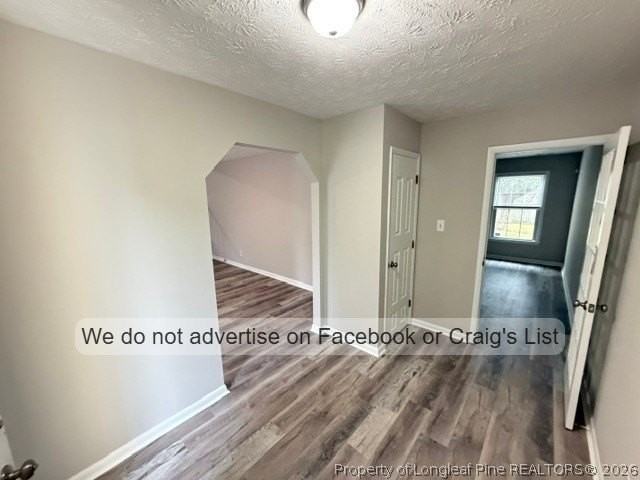 1568 Rossmore Dr - Photo 2 of 15