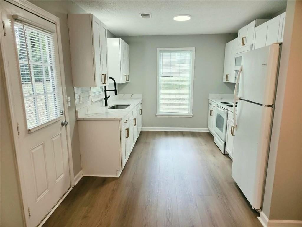 5542 Shawnee Trl - Photo 6 of 20