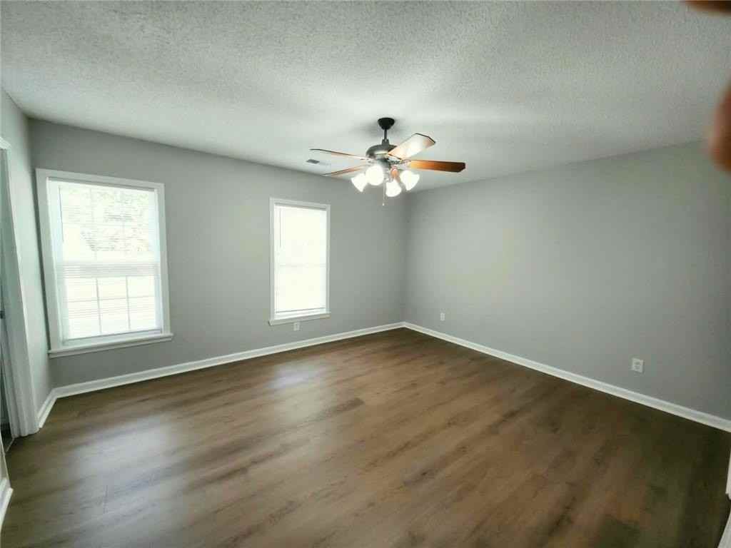 5542 Shawnee Trl - Photo 7 of 20
