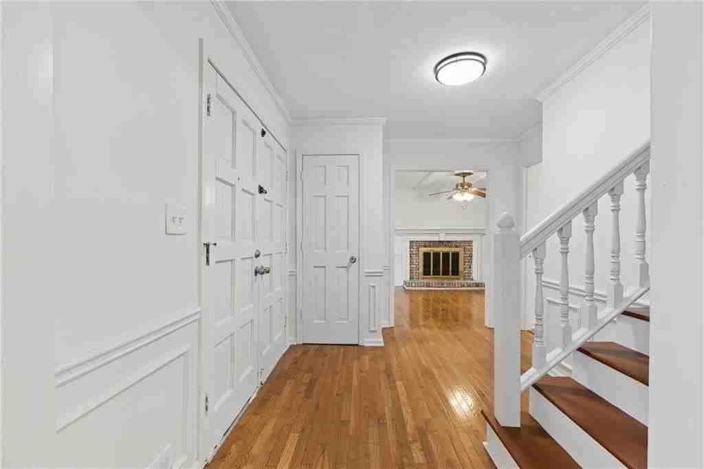 4143 Wellington Hills Dr - Photo 5 of 48