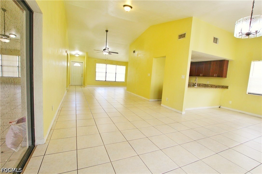 604 Weston Rd - Photo 2 of 16