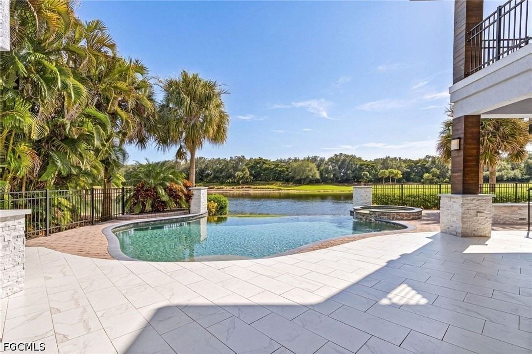 12570 Vittoria Way - Photo 4 of 50