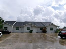 featured image of 2630 Maple Ave
