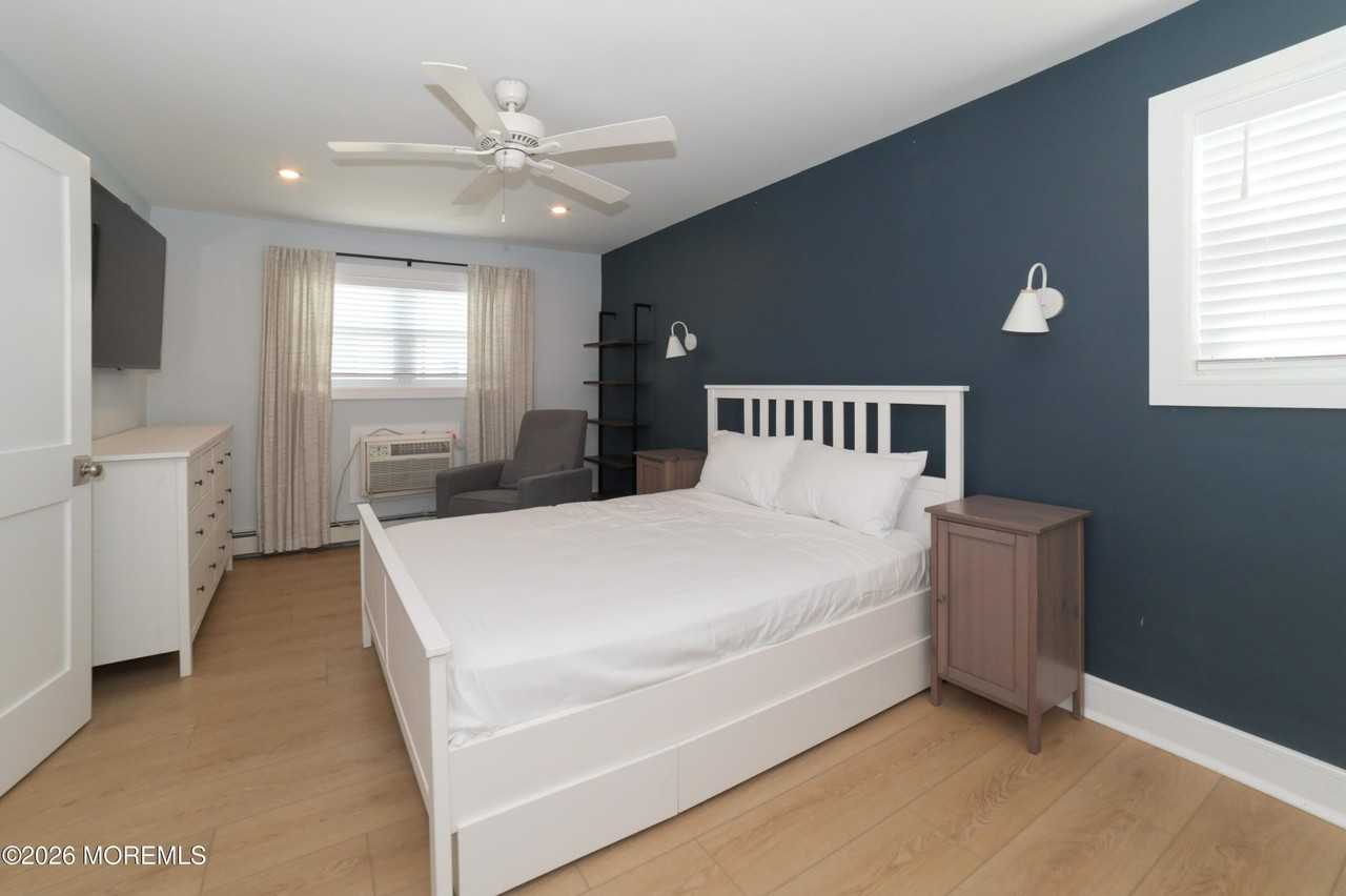 153 Wharfside Dr - Photo 6 of 19