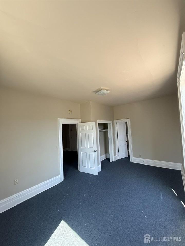 88 Harvey St - Photo 6 of 7