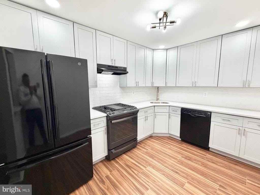 67 Cheverny Ct - Photo 4 of 26