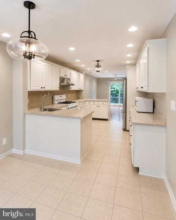 141 Coburn Rd - Photo 7 of 37