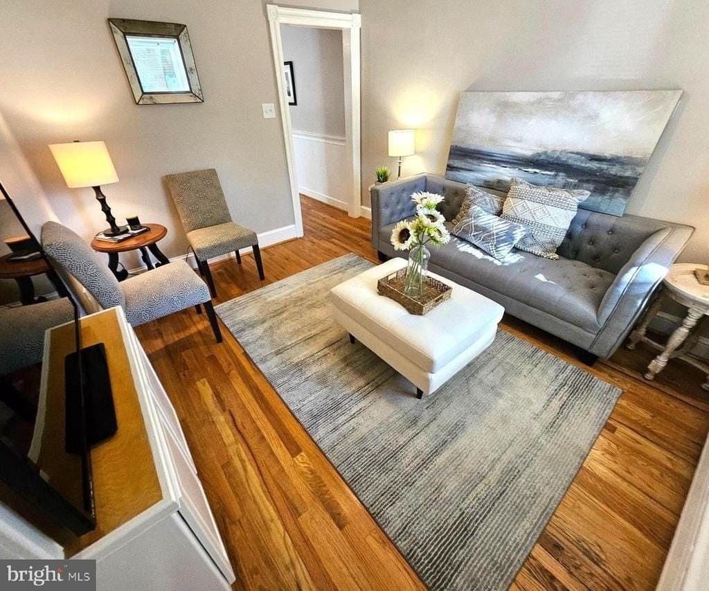 249 Highland Ave - Photo 5 of 37