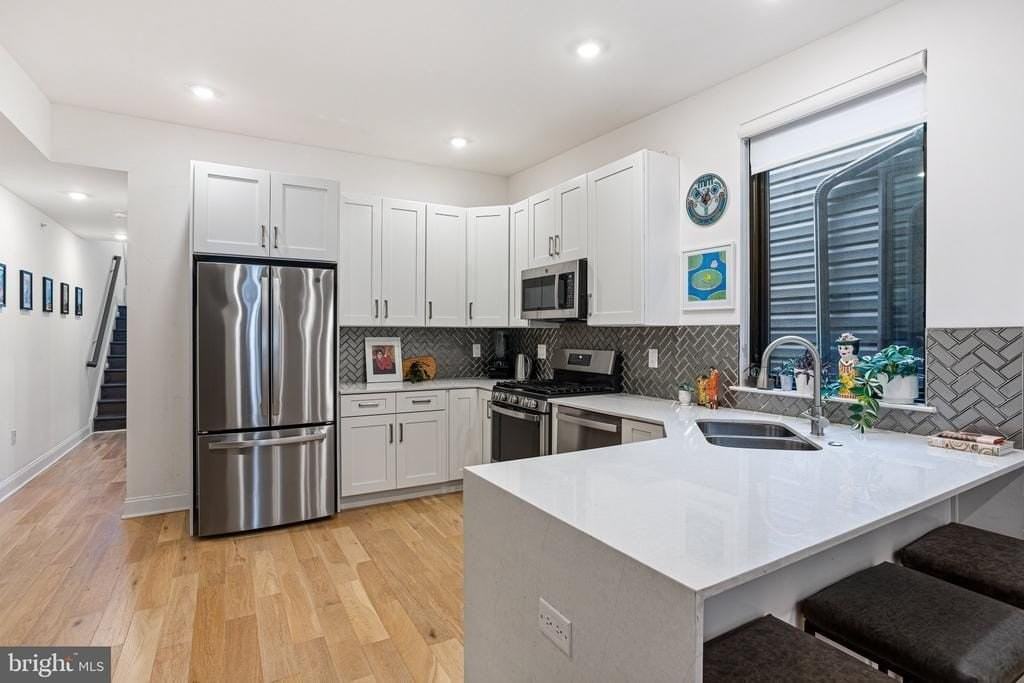 1432 N Franklin St - Photo 4 of 15