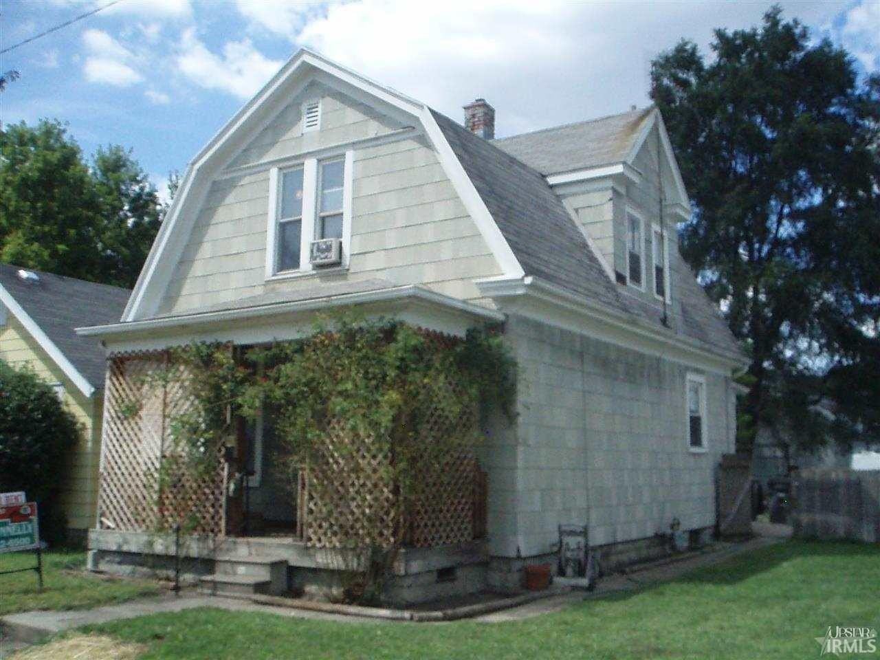 938 Herman St