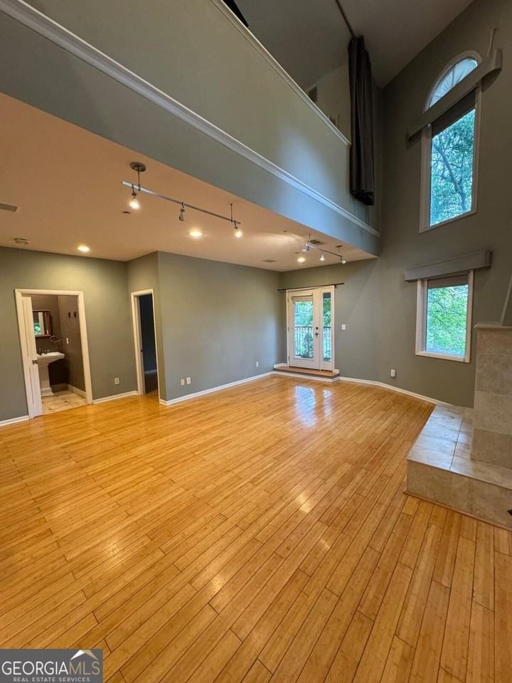 1206 Piedmont Ave Ne #3 - Photo 4 of 31