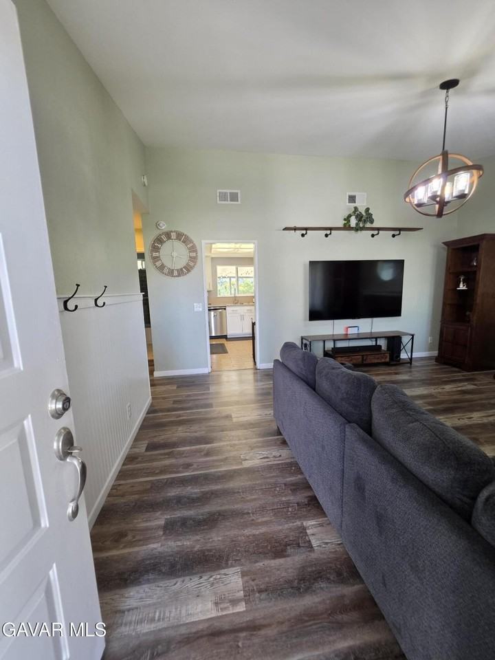 2722 Sunnyvale Rd - Photo 3 of 32
